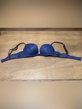 Victoria's Secret Navy Bombshell Lace Push-Up Bra